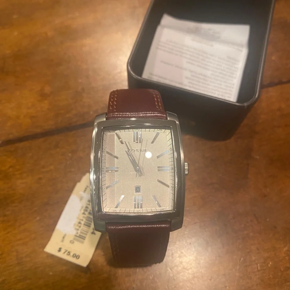 Fossil Watch NWT - Picture 3 of 6